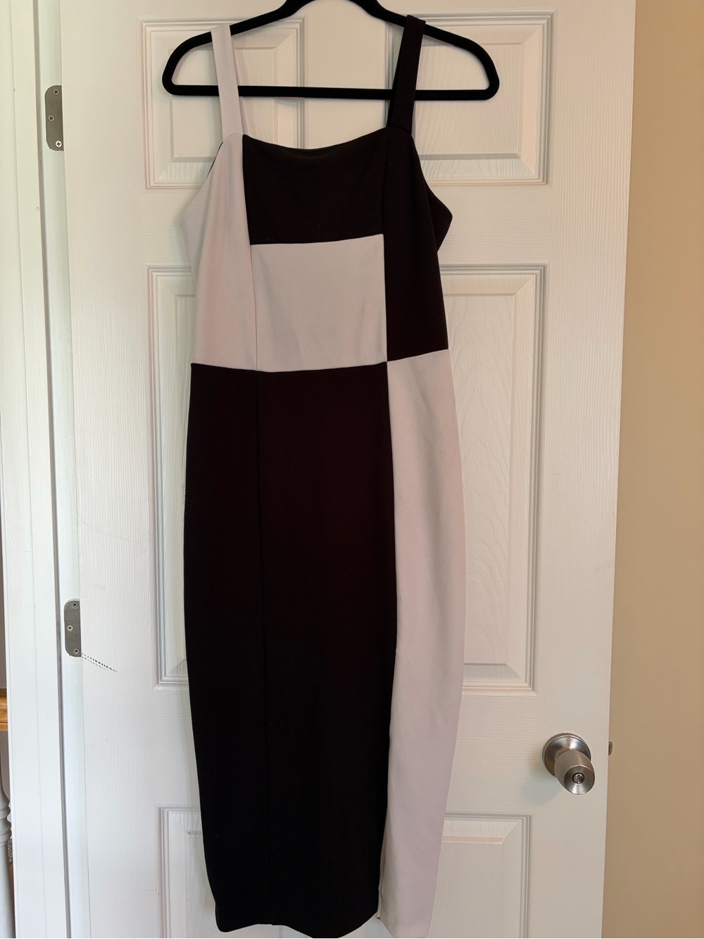 Colorblock Midi Dress in Black and White